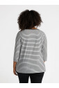 t-shirt-raye-avec-strass