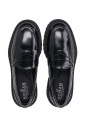 mocassin-urbain-a-semelle-crantee