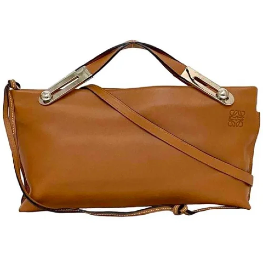 Loewe Pre-owned Leather handbags Brown Dames