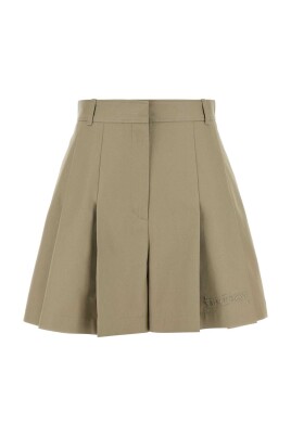 stylish-trousers-for-men-and-women