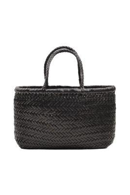 black-leather-tote-bag