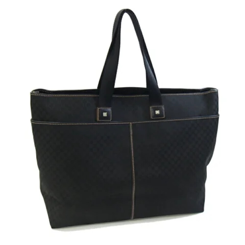 Shop fashion from Celine Vintage online on Miinto