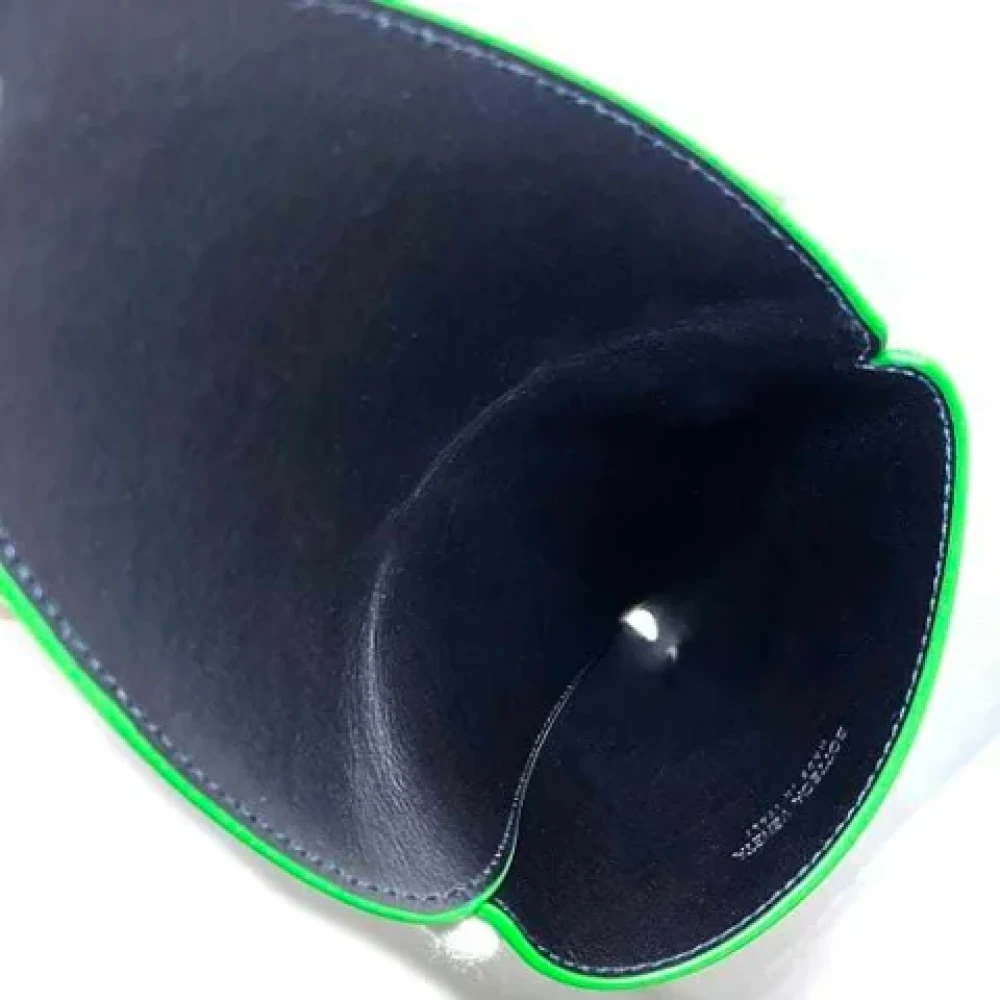 Bottega Veneta Vintage Pre-owned Fabric pouches Green Dames