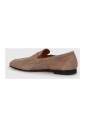 suede-instapper-met-relief-monogram