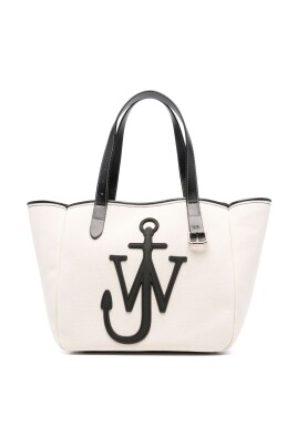 beige-tote-taske-med-slojfe-lukning
