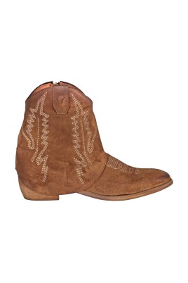 vintage-texan-suede-ankle-boots