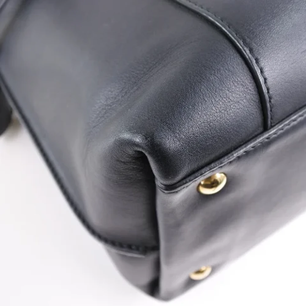 Salvatore Ferragamo Pre-owned Leather handbags Black Dames
