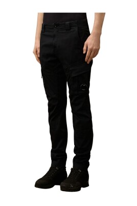 sporty-pants-for-active-lifestyle
