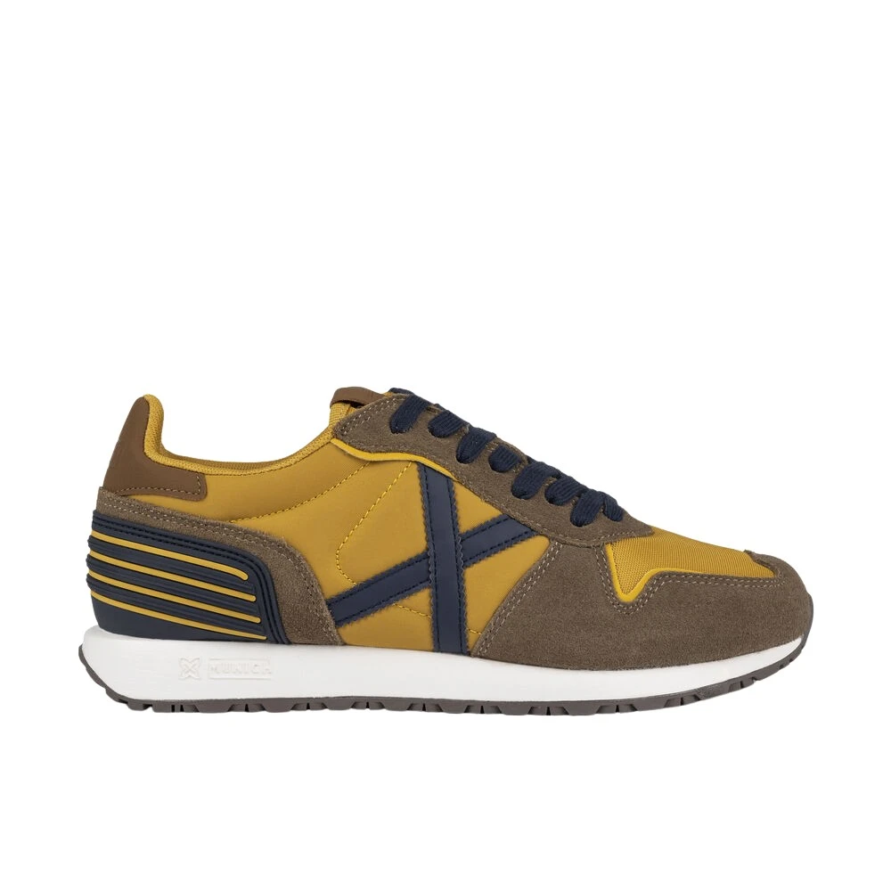 Shoes > Sneakers - - Munich - Modalova