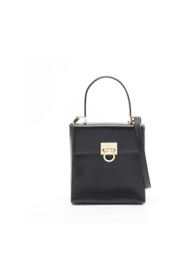 pre-owned-leather-handbags