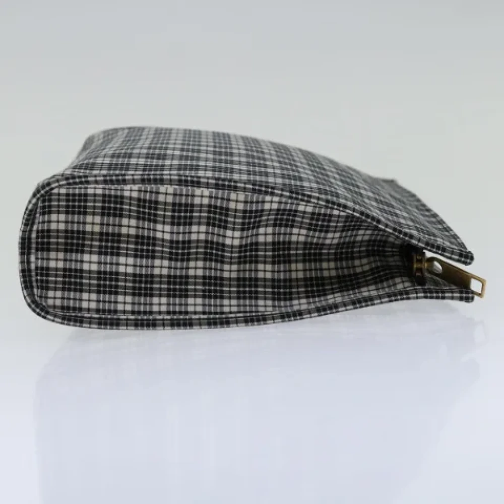 Dior Vintage Pre-owned Nylon clutches Black Dames