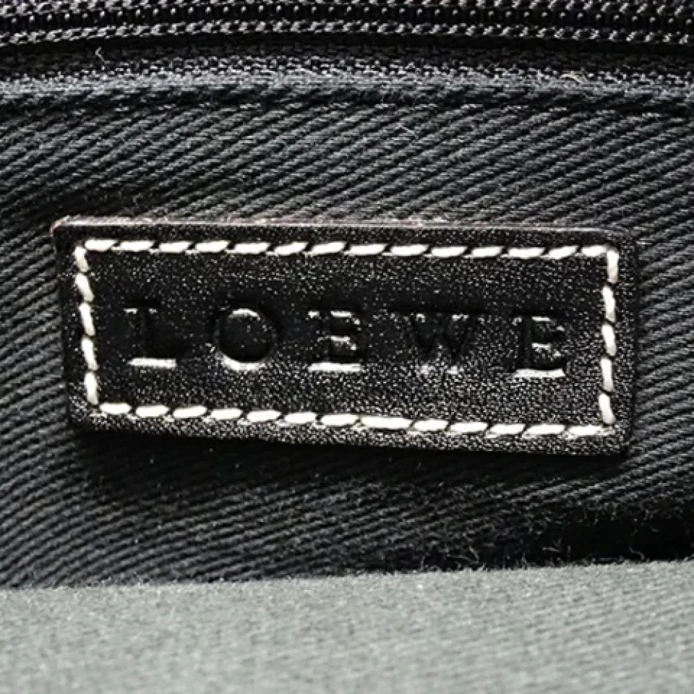 Loewe Pre-owned Canvas handbags Black Dames