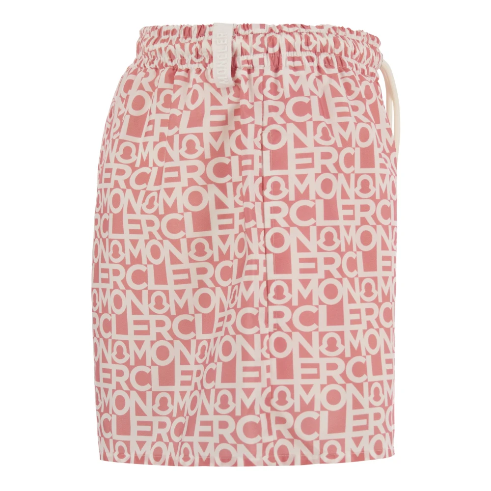 Moncler Nylon shorts met monogram en trekkoord in de taille Pink Dames
