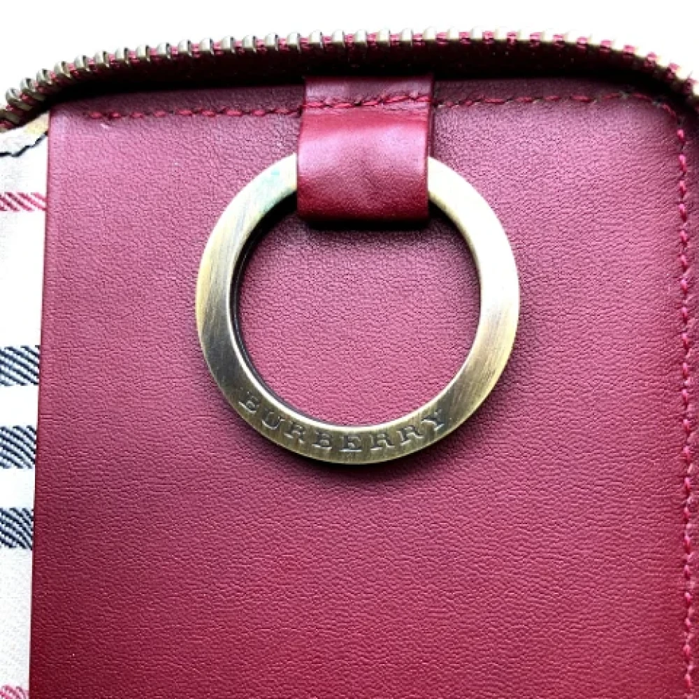 Burberry Vintage Pre-owned Fabric key-holders Red Unisex