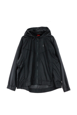 windbreaker-jacket