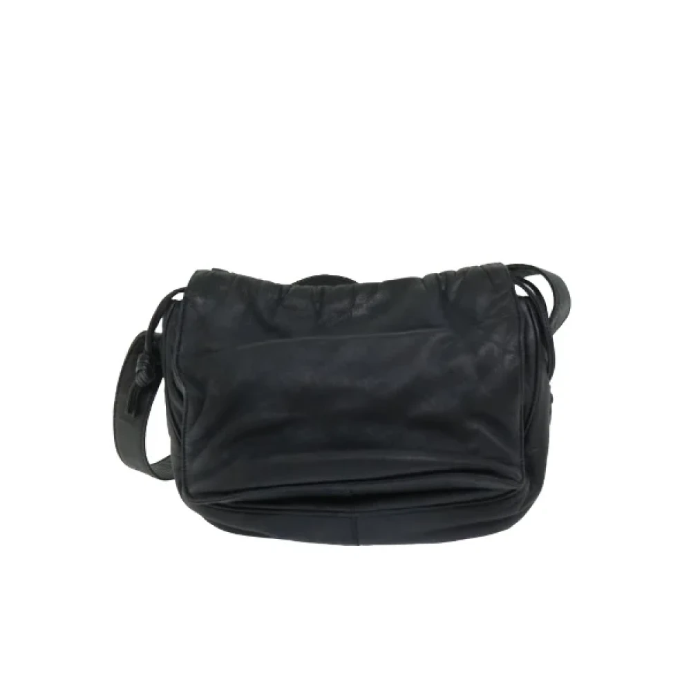 Loewe Pre-owned Leather shoulder-bags Blue Dames