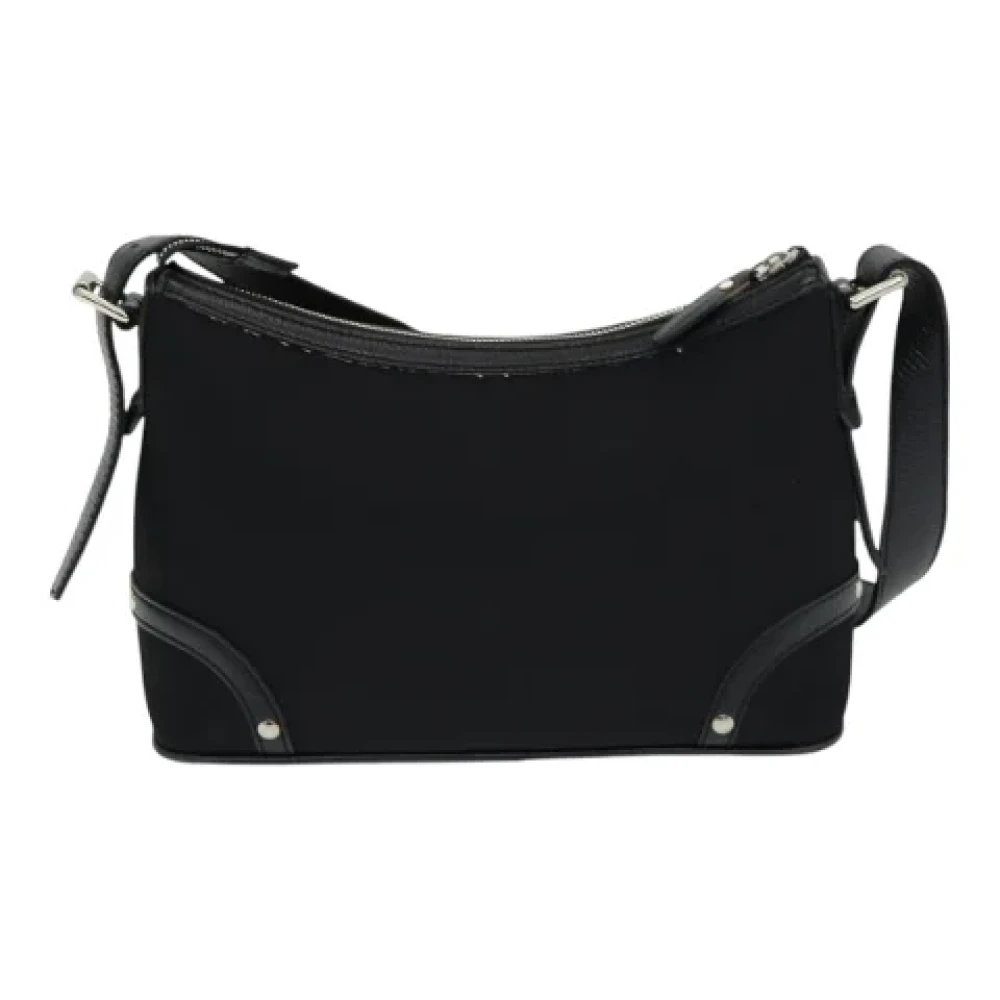Burberry Vintage Pre-owned Nylon shoulder-bags Black Dames