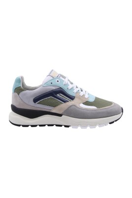 sporty-sneaker-de-treener-01-01