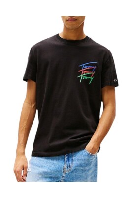 urban-twisted-signature-tee
