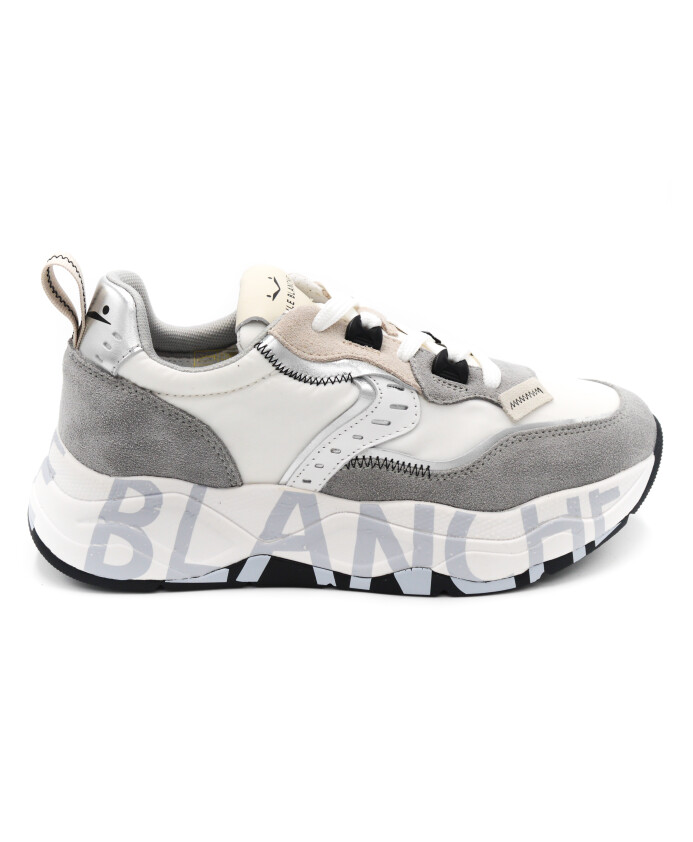 grey-sneakers-with-leather-and-fabric-lining