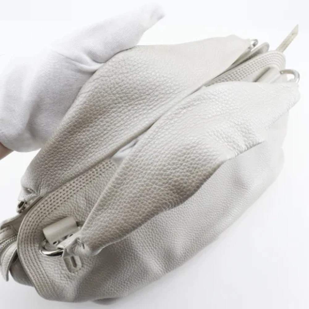 Celine Vintage Pre-owned Leather shoulder-bags White Dames