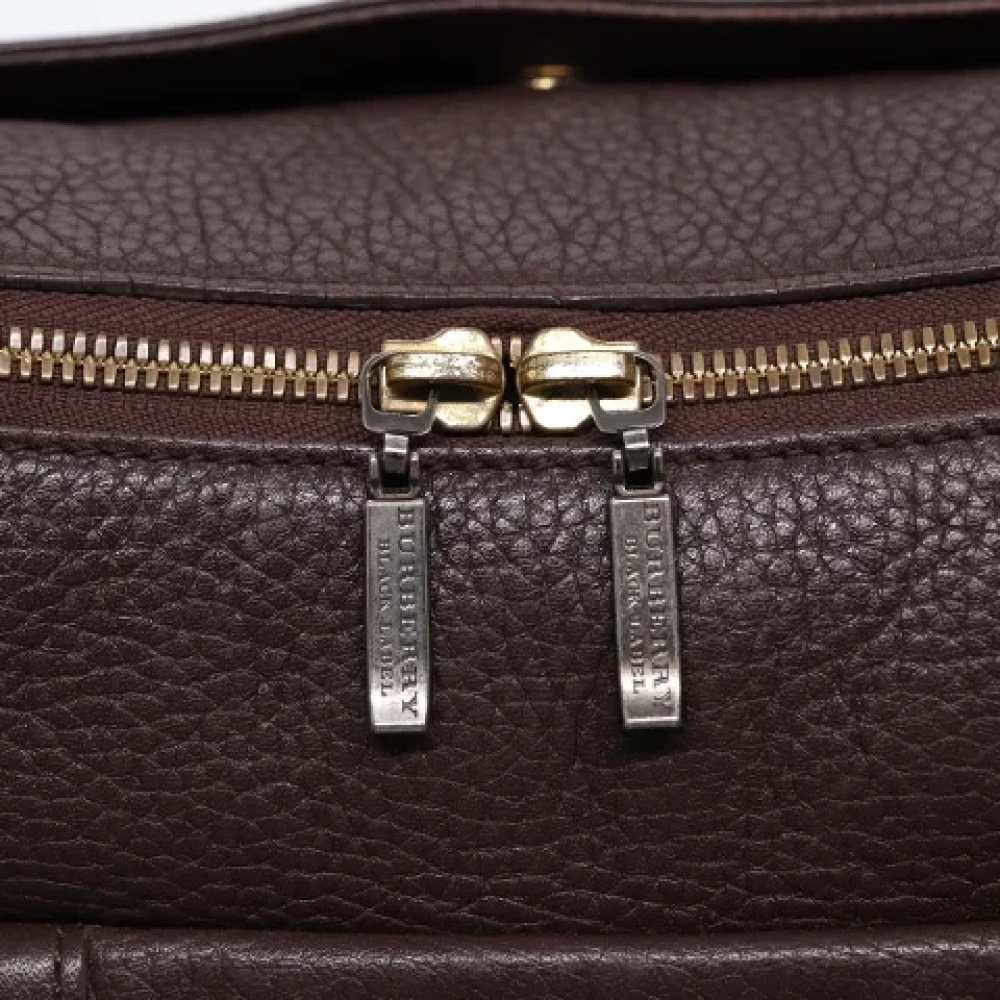 Burberry Vintage Pre-owned Leather shoulder-bags Brown Dames