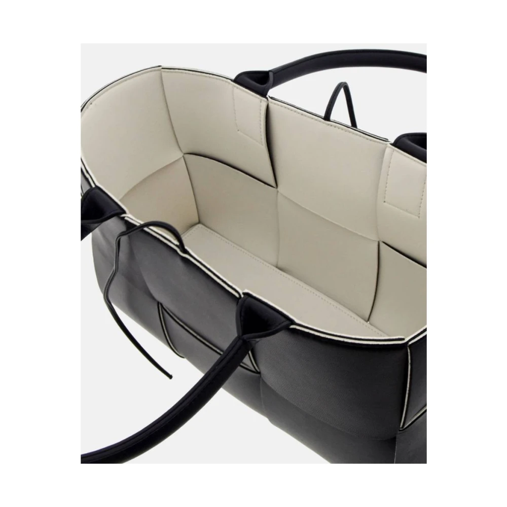 Bottega Veneta Handgemaakte Kleine Arco Tote Tas Black Dames