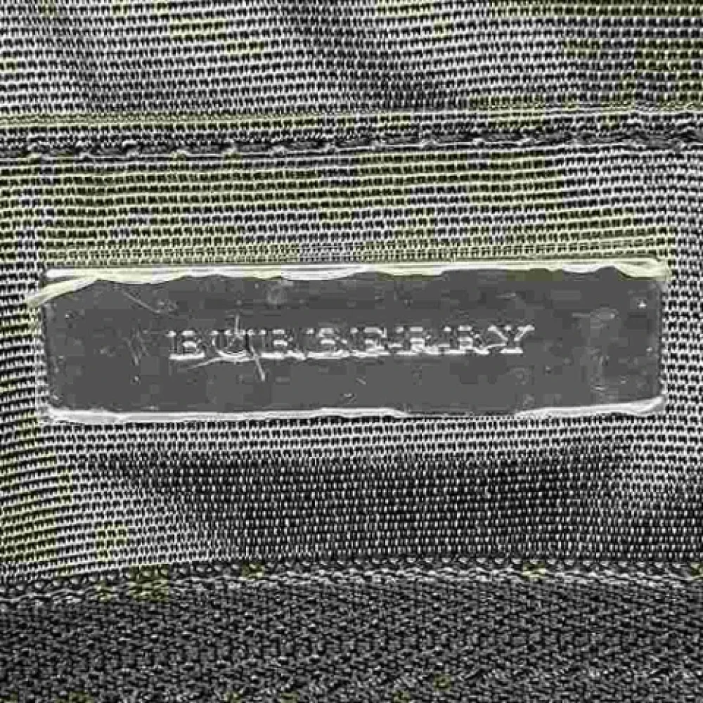 Burberry Vintage Pre-owned Canvas shoulder-bags Brown Dames