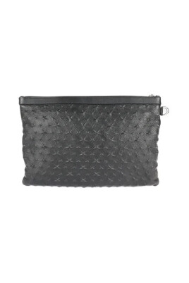 pre-owned-leather-clutches