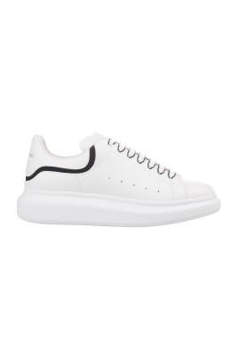 white-oversized-sneakers-with-navy-insert