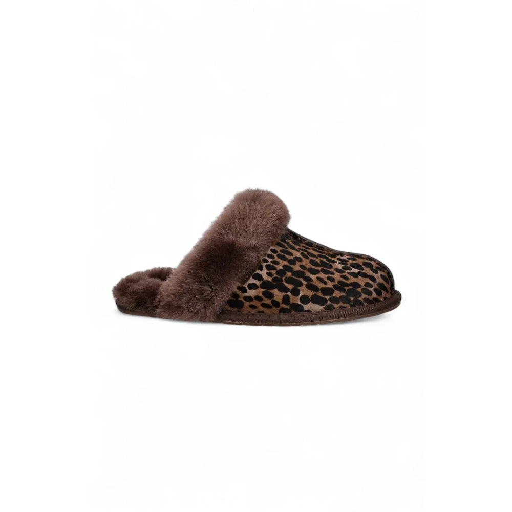 UGG - Shoes > Slippers - Brown - UGG - Modalova