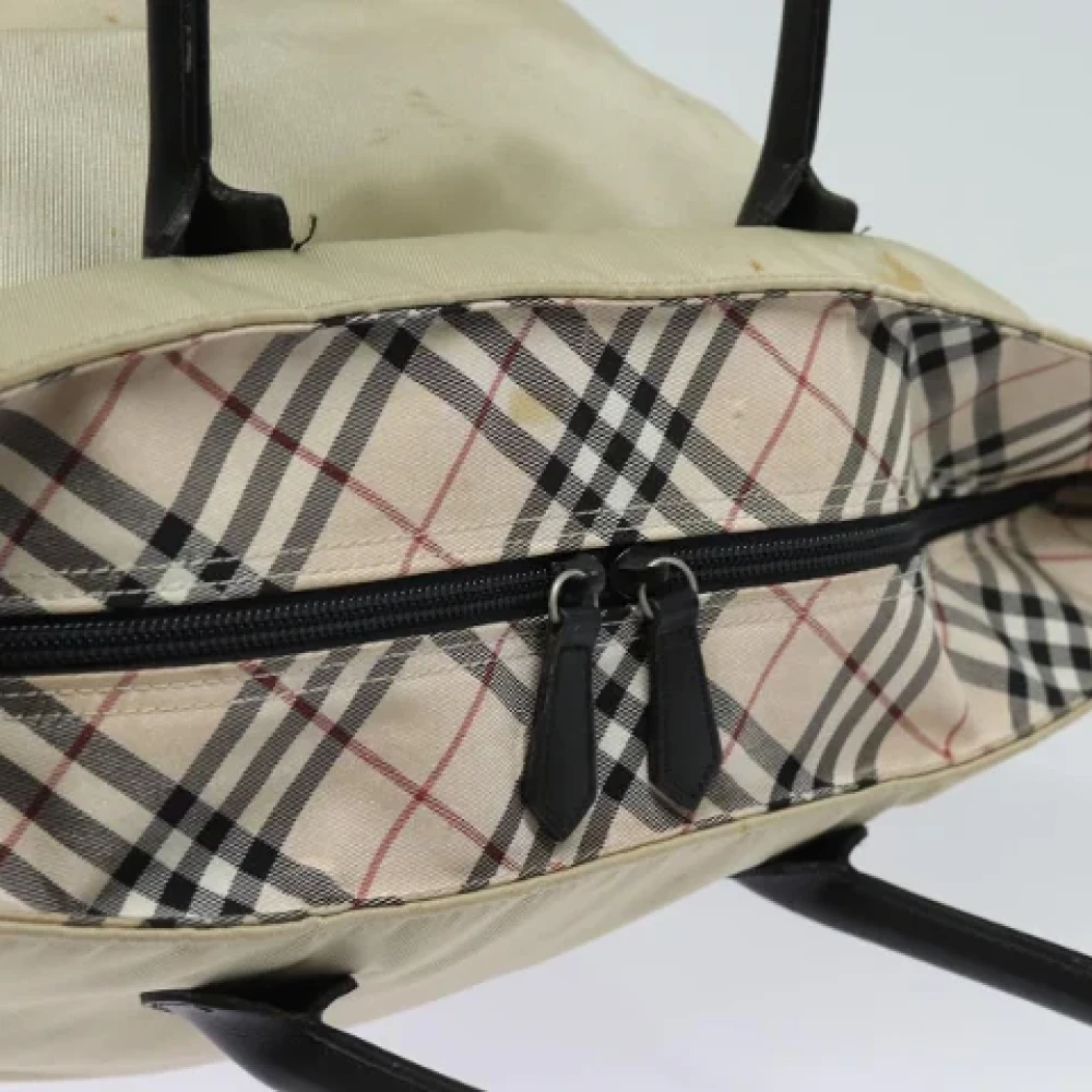 Burberry Vintage Pre-owned Fabric handbags Beige Dames