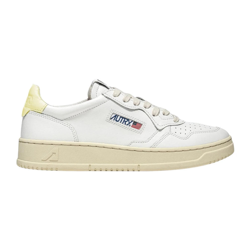 Autry Women's White Medalist Low Trainers - Sneakers - 6 Uk - Shoes