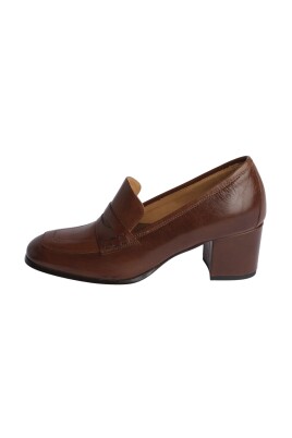 brown-leather-moccasin-heels