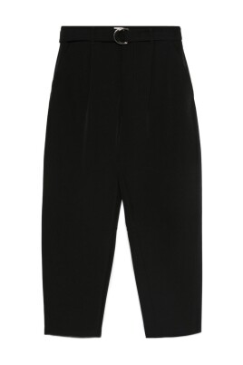 pantalon-noir-avec-fermeture-cachee