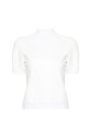 t-shirt-a-col-montant-et-logo-en-relief