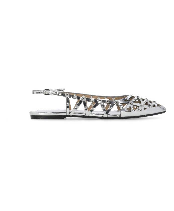 chaussures-plates-en-cuir-argente-cloute
