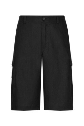 black-cargo-shorts-with-pockets