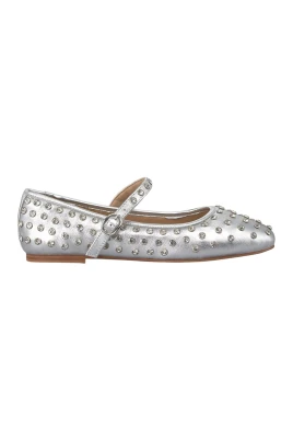 Ballerina studs