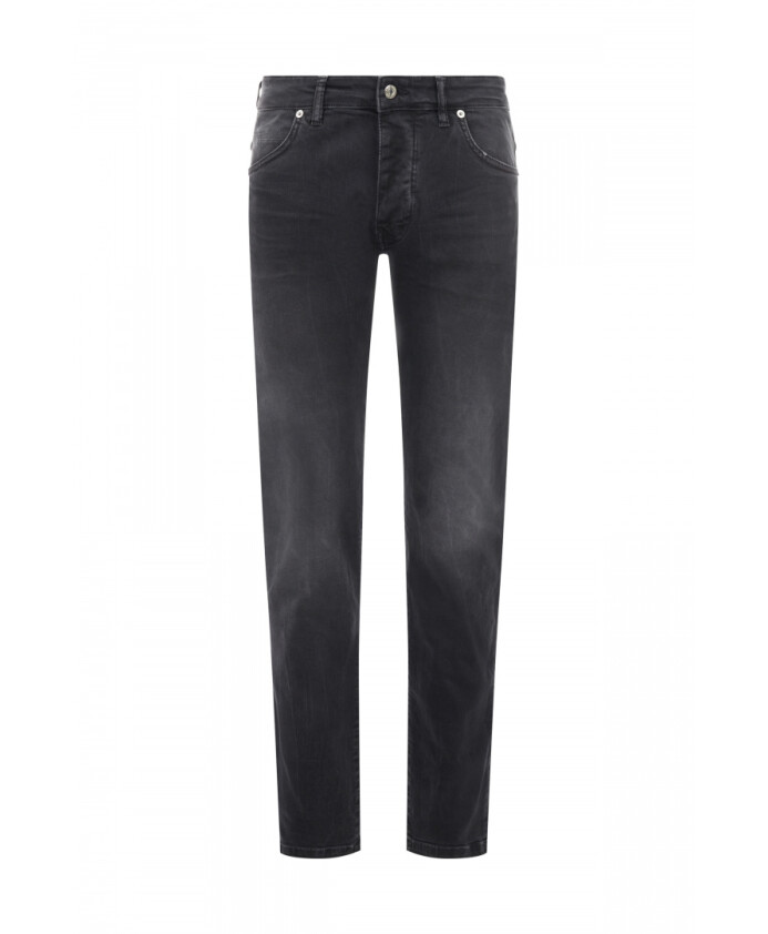 stylish-black-skinny-jeans
