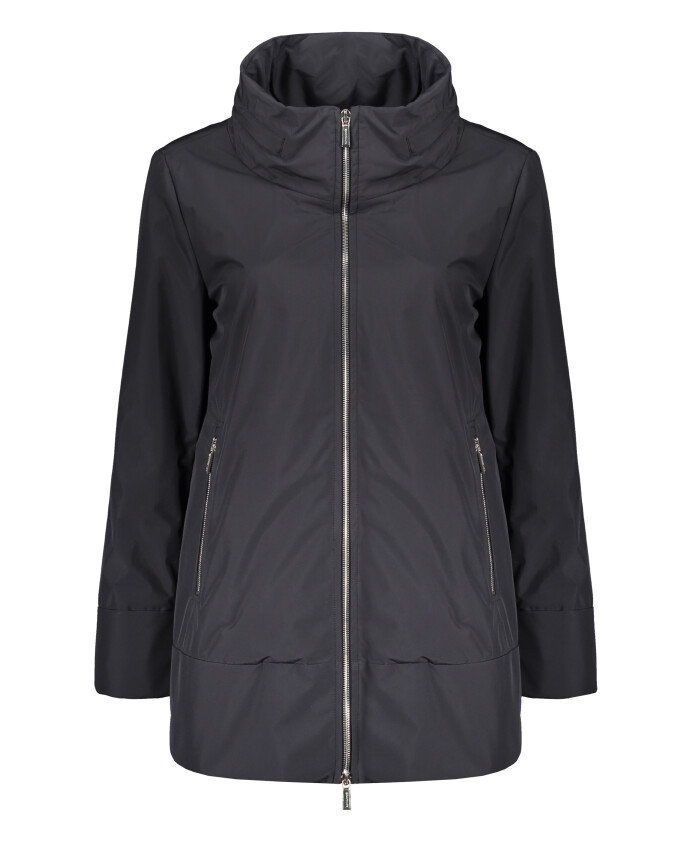 veste-en-techno-fabric-impermeable-avec-capuche