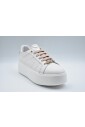 witte-roze-veterschoenen-elegante-stijl