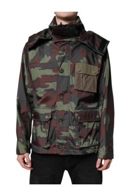 camouflage-hooded-windbreaker-jacket