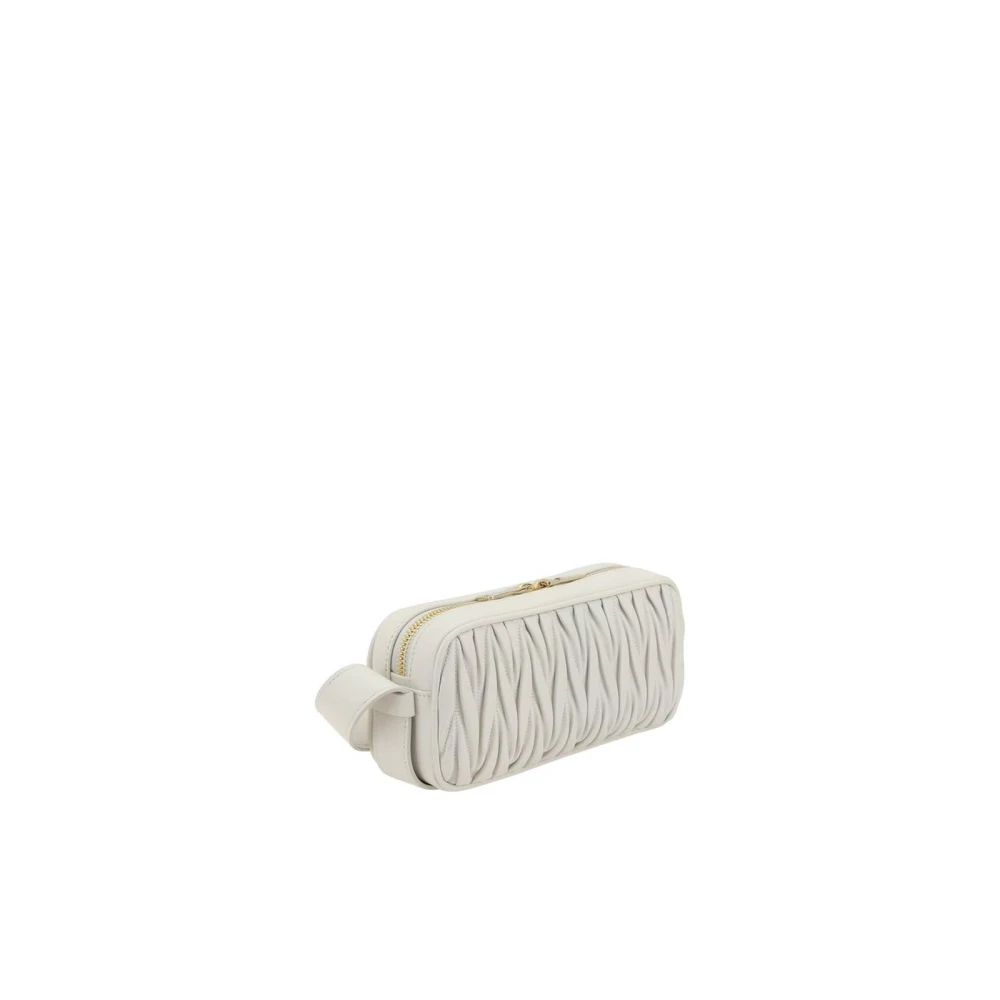 Miu Matelassé Leren Schoudertas met Monogram Plaque White Dames