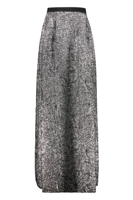jupe-longue-elegante-avec-fermeture-eclair-laterale