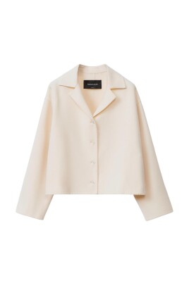 elegant-wool-jacket-wide-sleeves