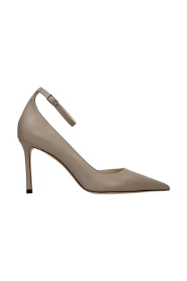 Höghklackade pumps i läder
