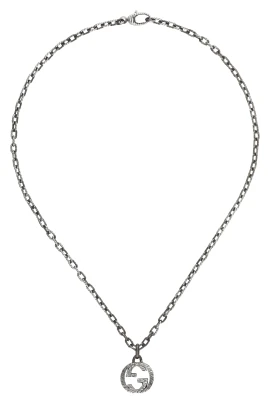Halsband med överlappande berlock