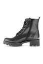 bottines-a-lacets