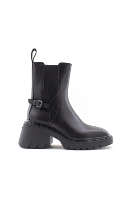 chelsea-boots